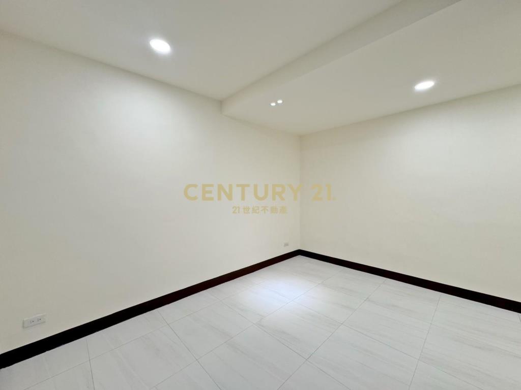 平鎮獅子林美透天