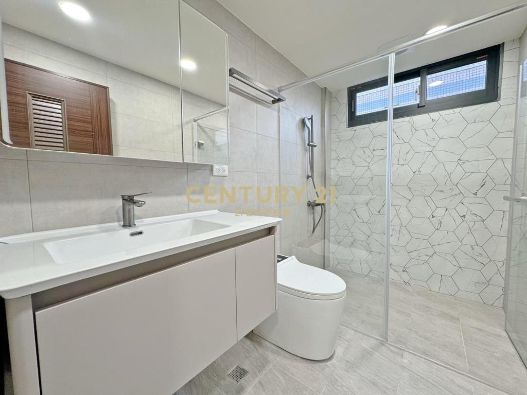 平鎮獅子林美透天