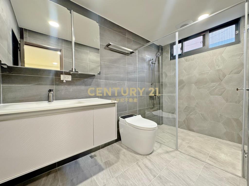 平鎮獅子林美透天