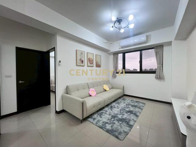 八擴G01景觀2房車