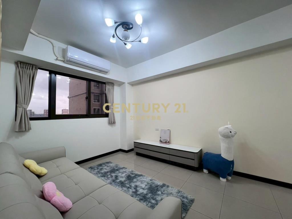 八擴G01景觀2房車