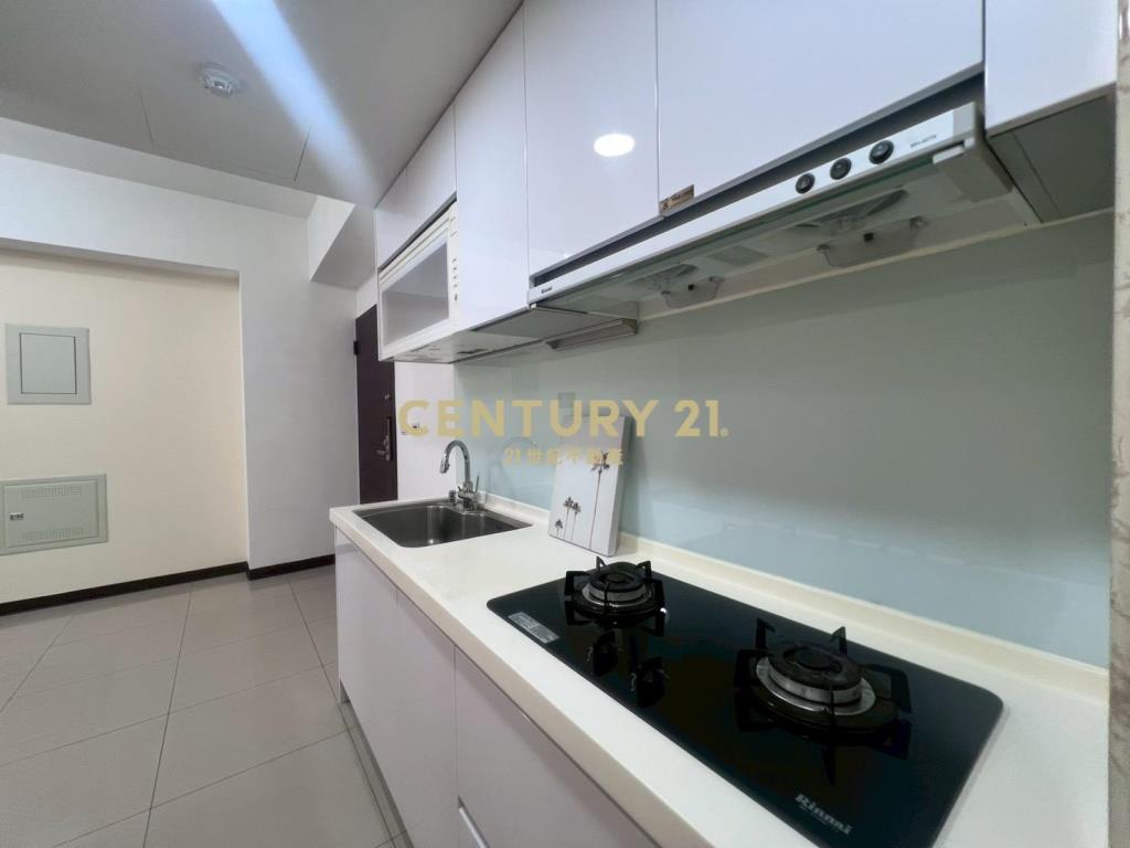 八擴G01景觀2房車