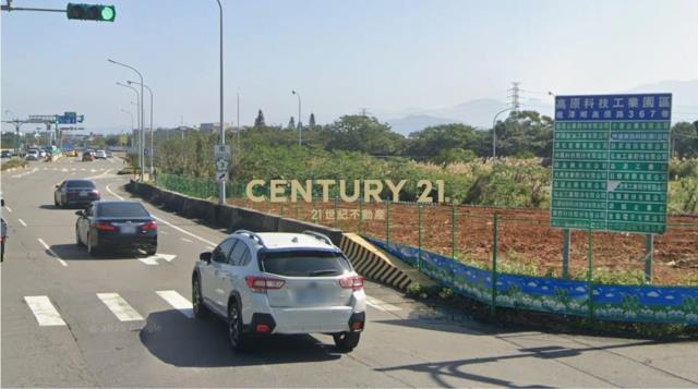 龍潭六福村中原路建地