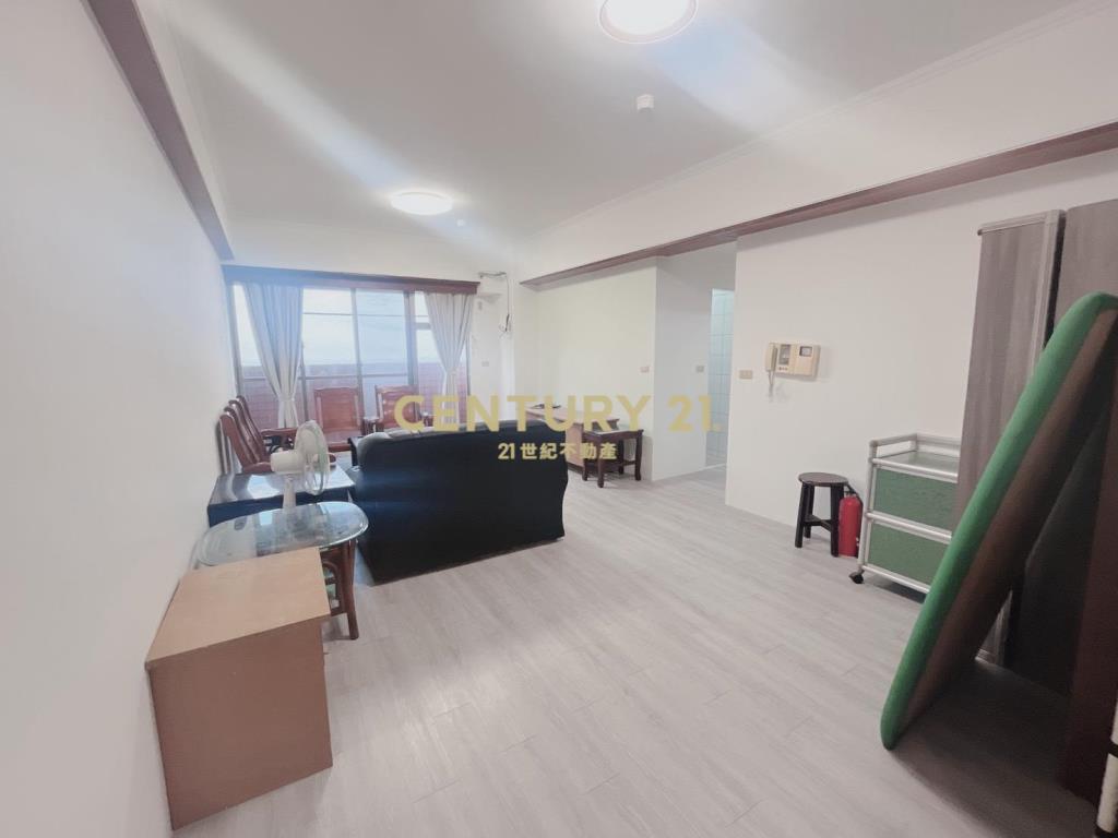 楊梅體育園區凱薩3房車