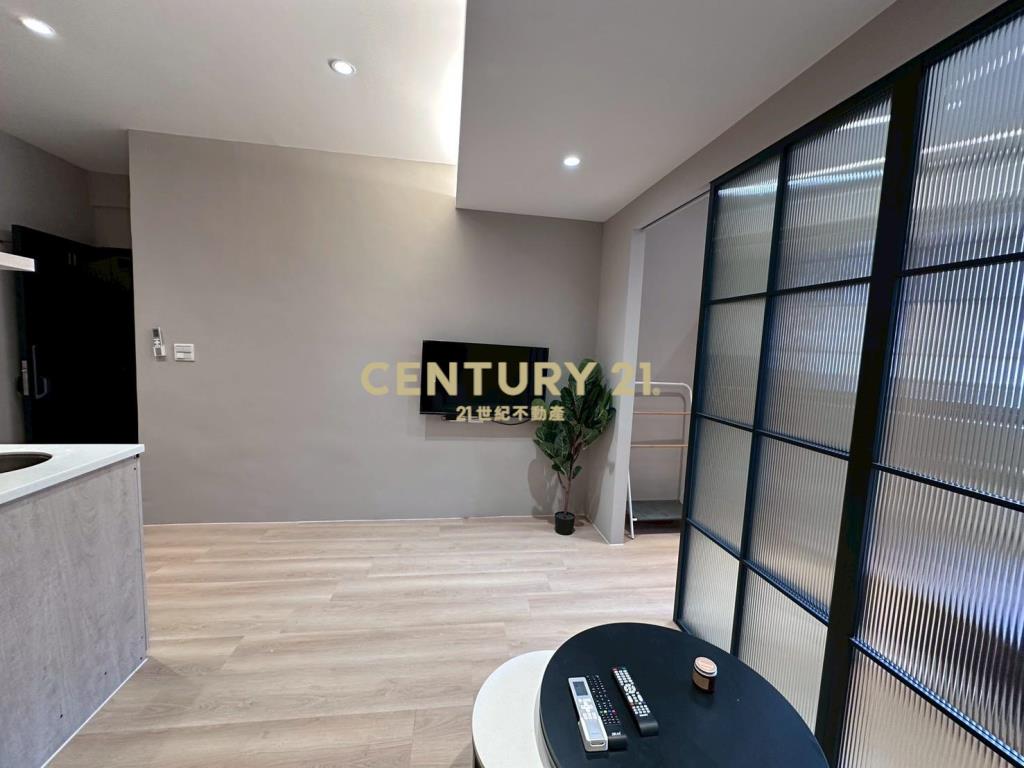 近平鎮高中精緻套房B