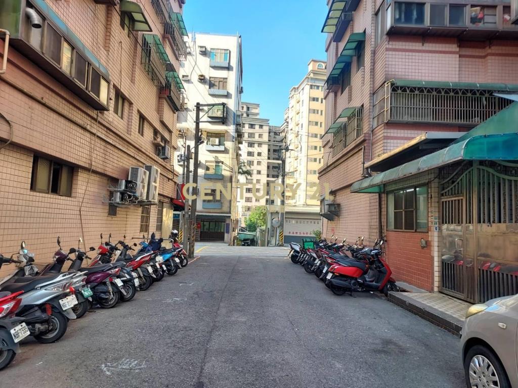 楊梅國中一樓+獨立車庫