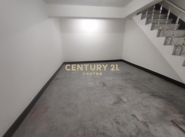 富岡正市區整新店住