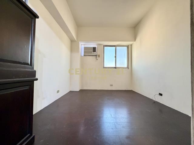 楊梅交流道褔和大空間四房