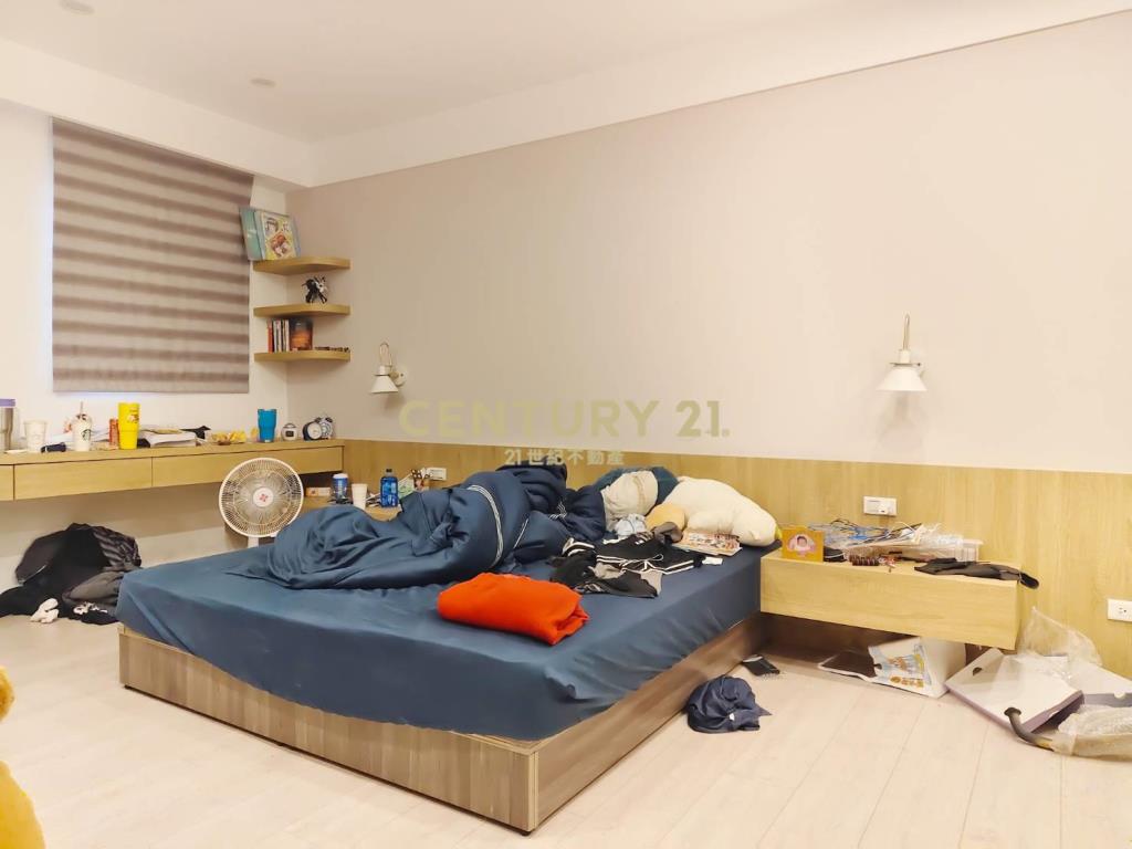 楊梅市中心電梯大別墅