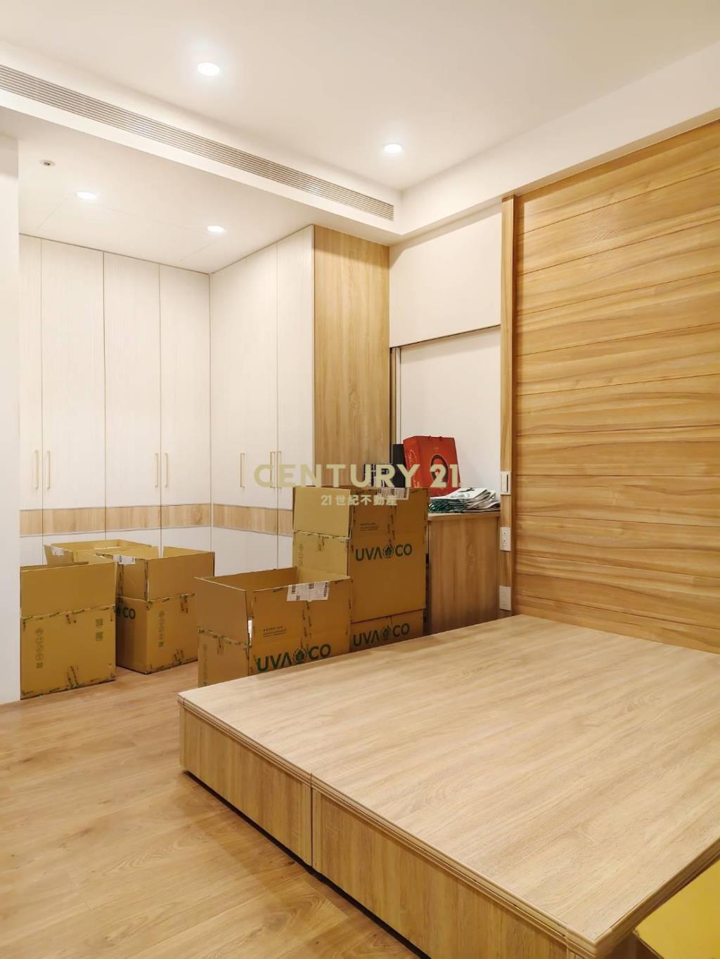 楊梅市中心電梯大別墅