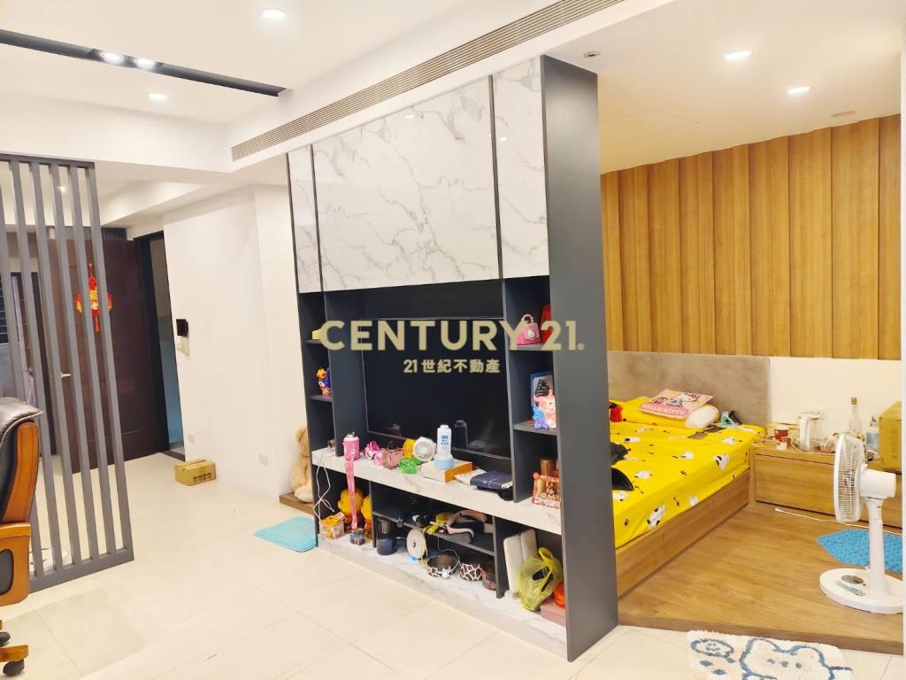 楊梅市中心電梯大別墅