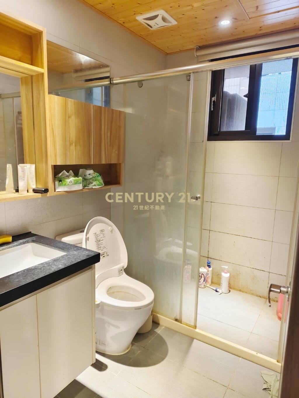 楊梅市中心電梯大別墅