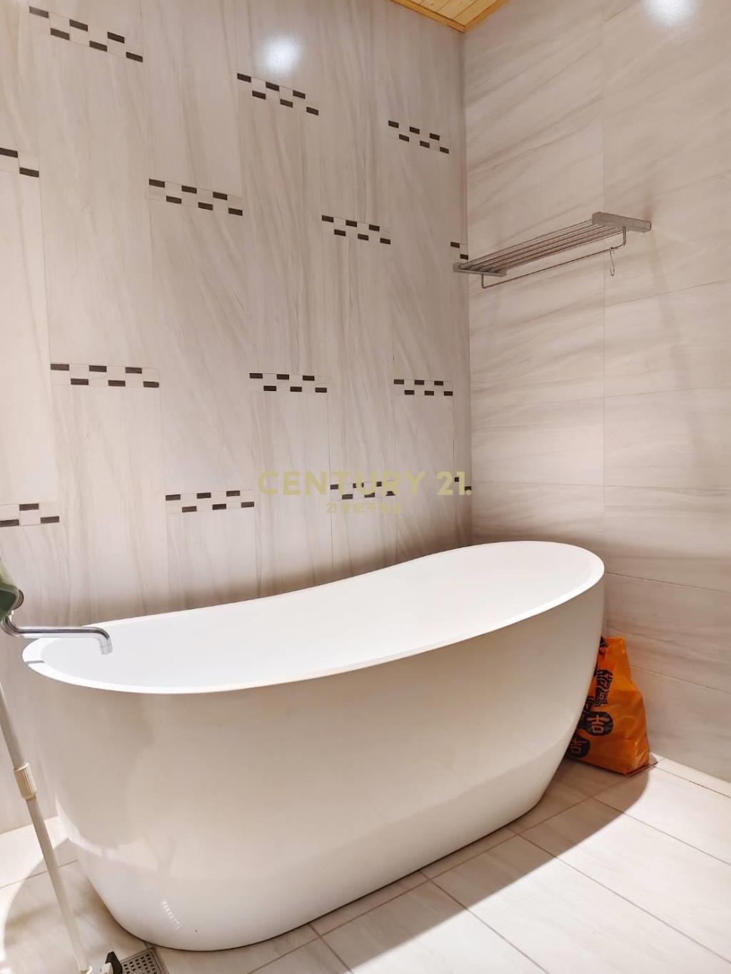 楊梅市中心電梯大別墅