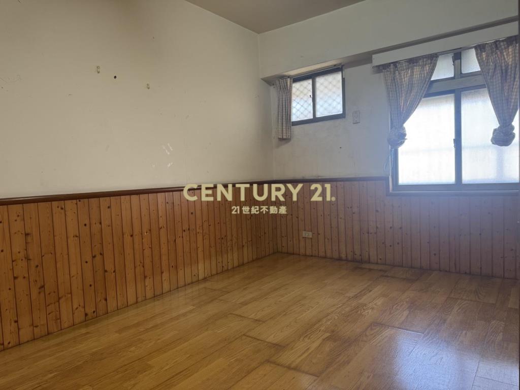 楊梅第一景NO2三房車