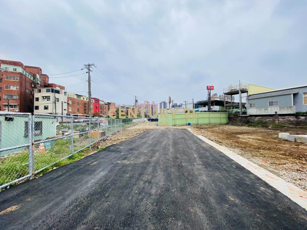 楊梅交流道農地送倉庫A