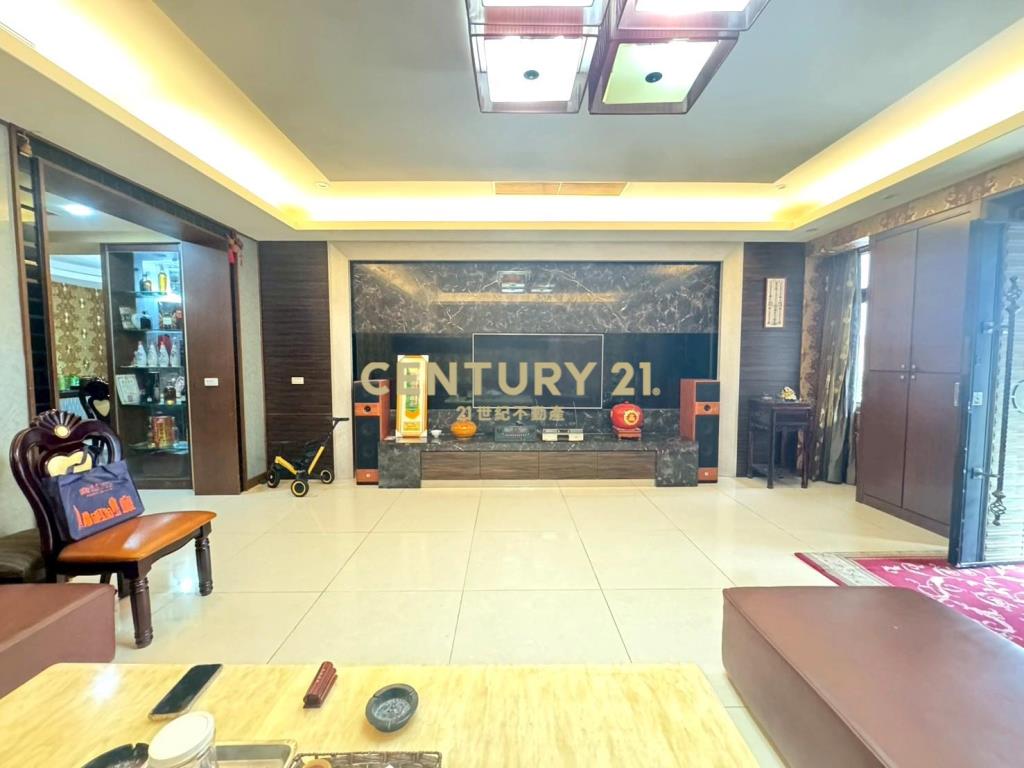 近SOGO大地坪別墅