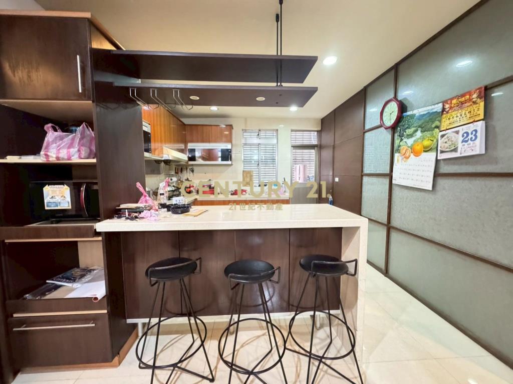 近SOGO大地坪別墅