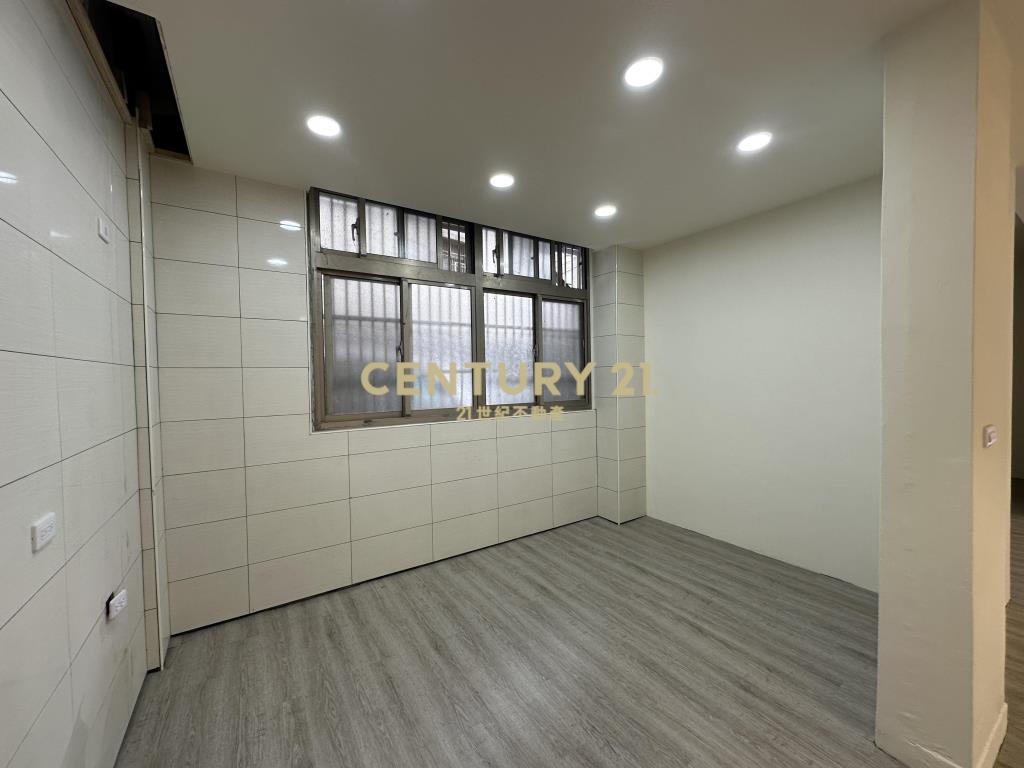 近宋屋國小邊間大面寬一樓