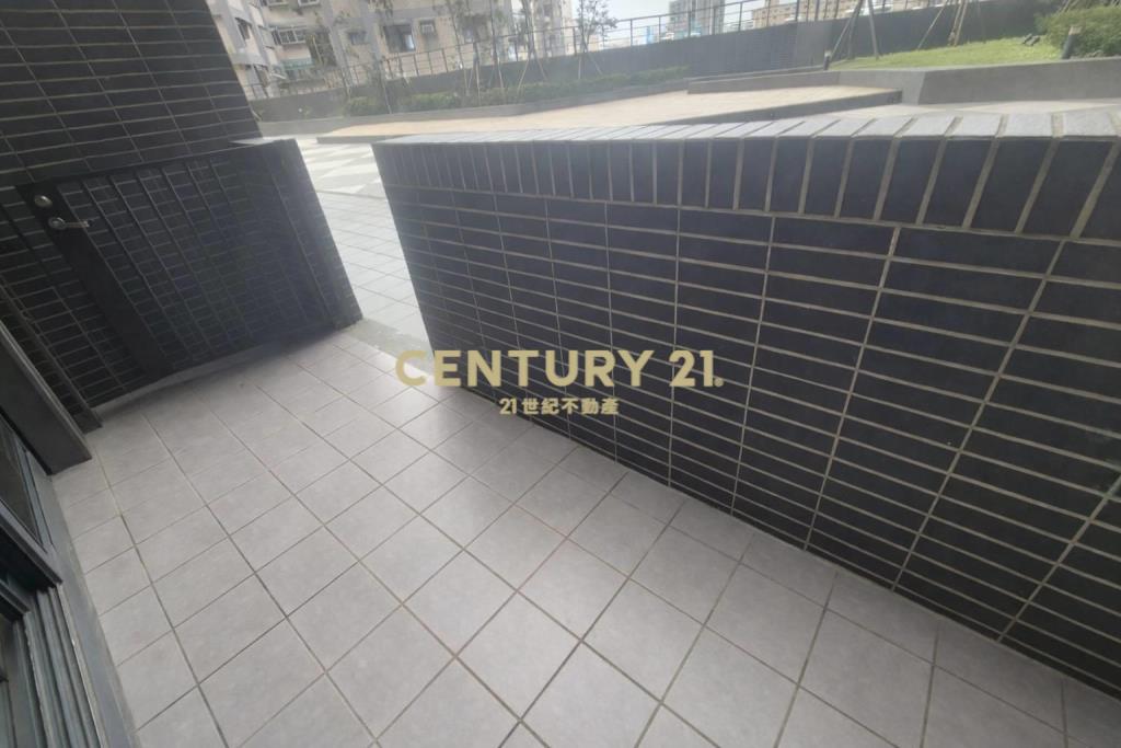 閱森活一樓兩房車