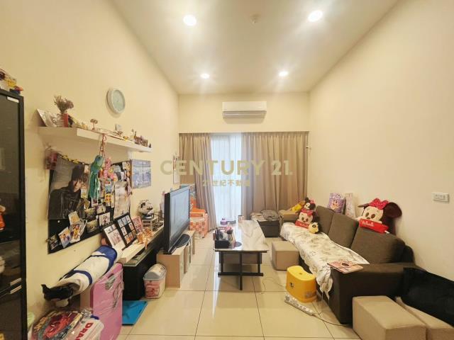 閱森活電梯兩房車一樓大露臺