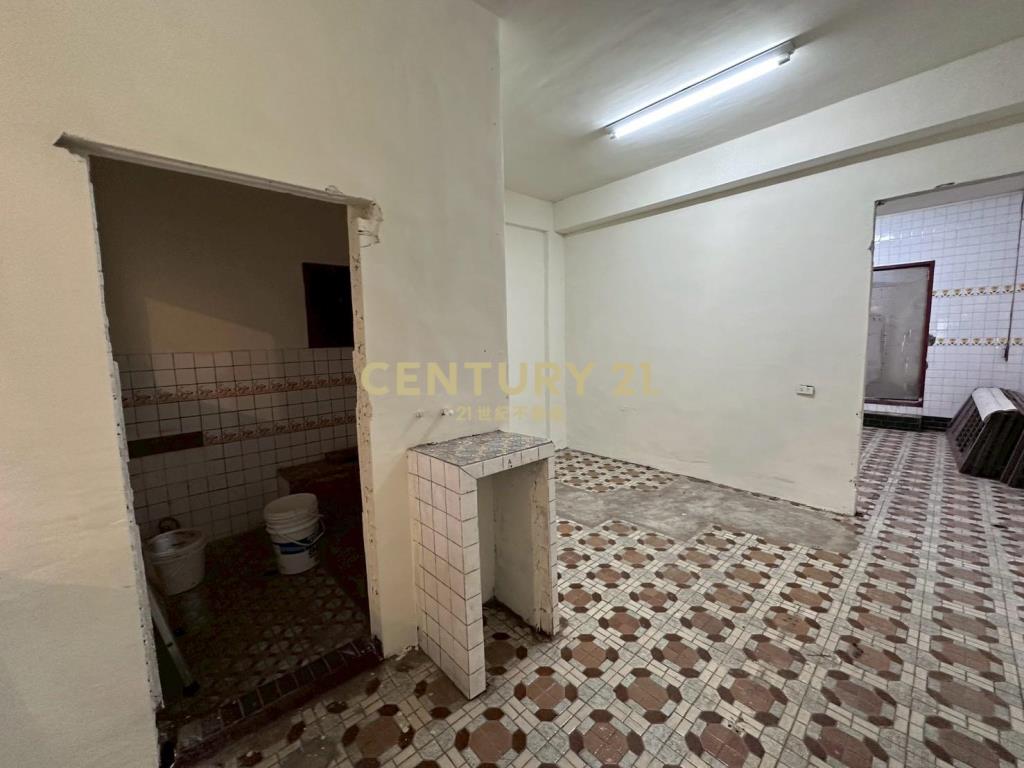 富岡車站商業區透天