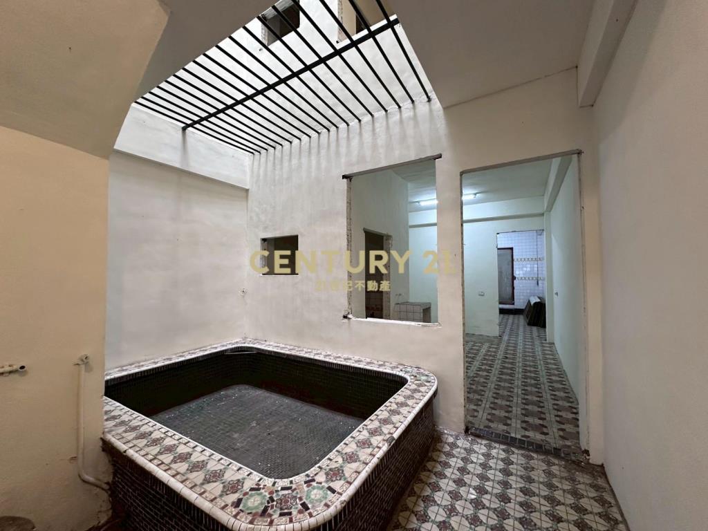 富岡車站商業區透天