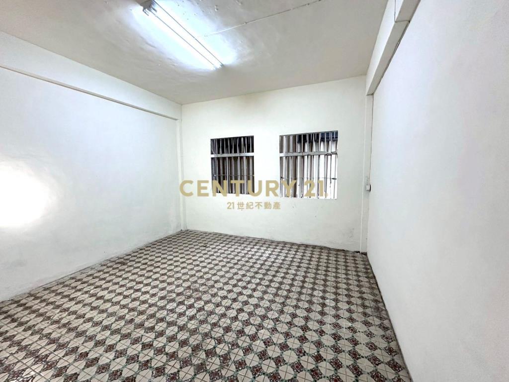 富岡車站商業區透天