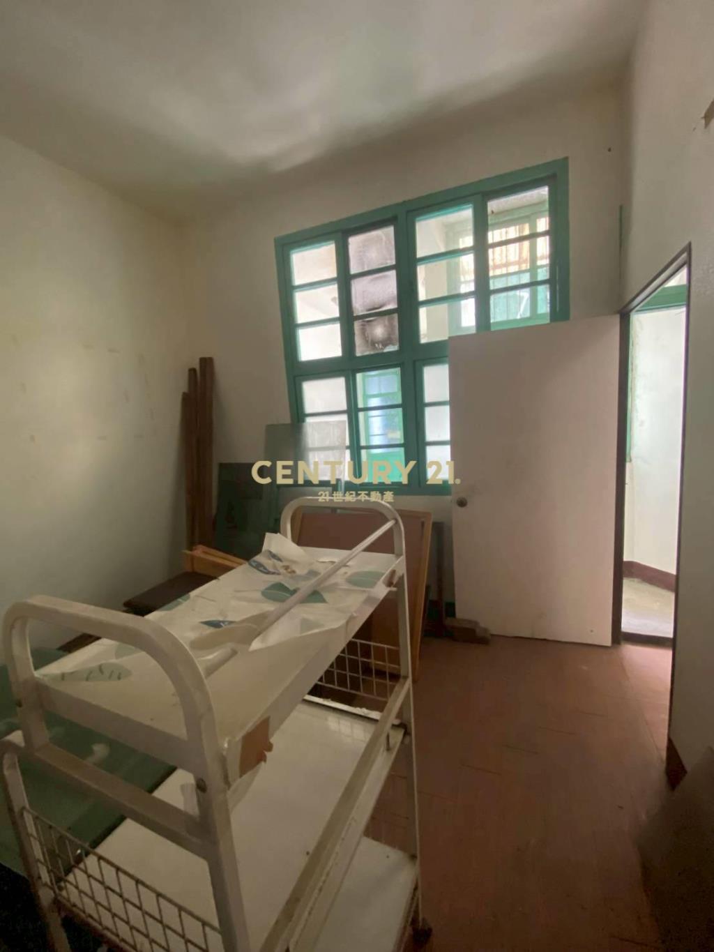 正商業區A22捷運站大面寬透店