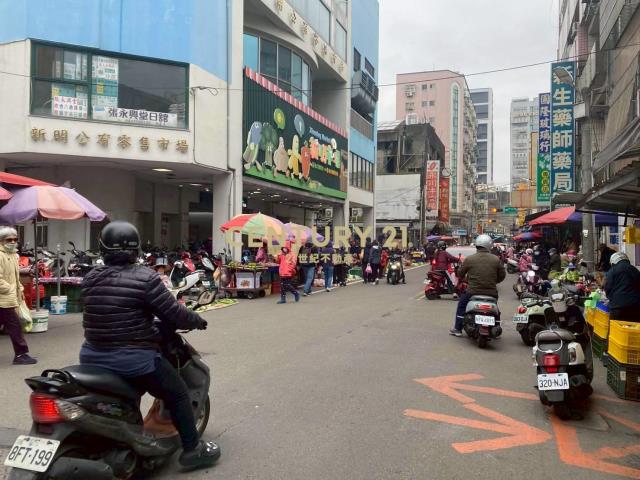 正商業區新明市場無保登店面