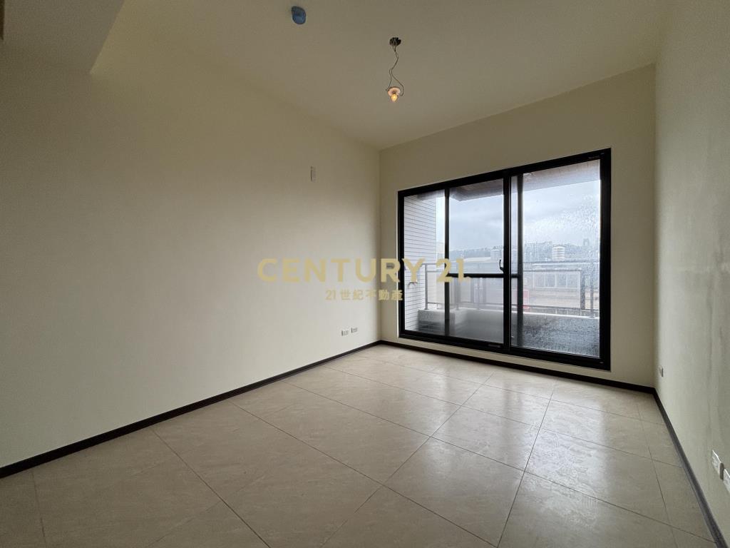 豪發帝景高樓層四房三車位