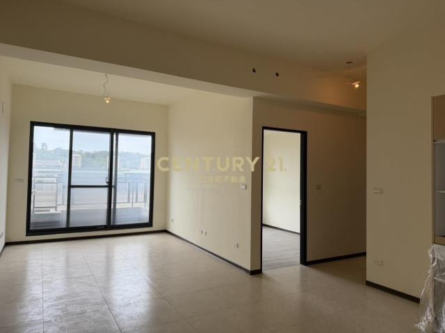 豪發帝景次頂樓三房B1三車位