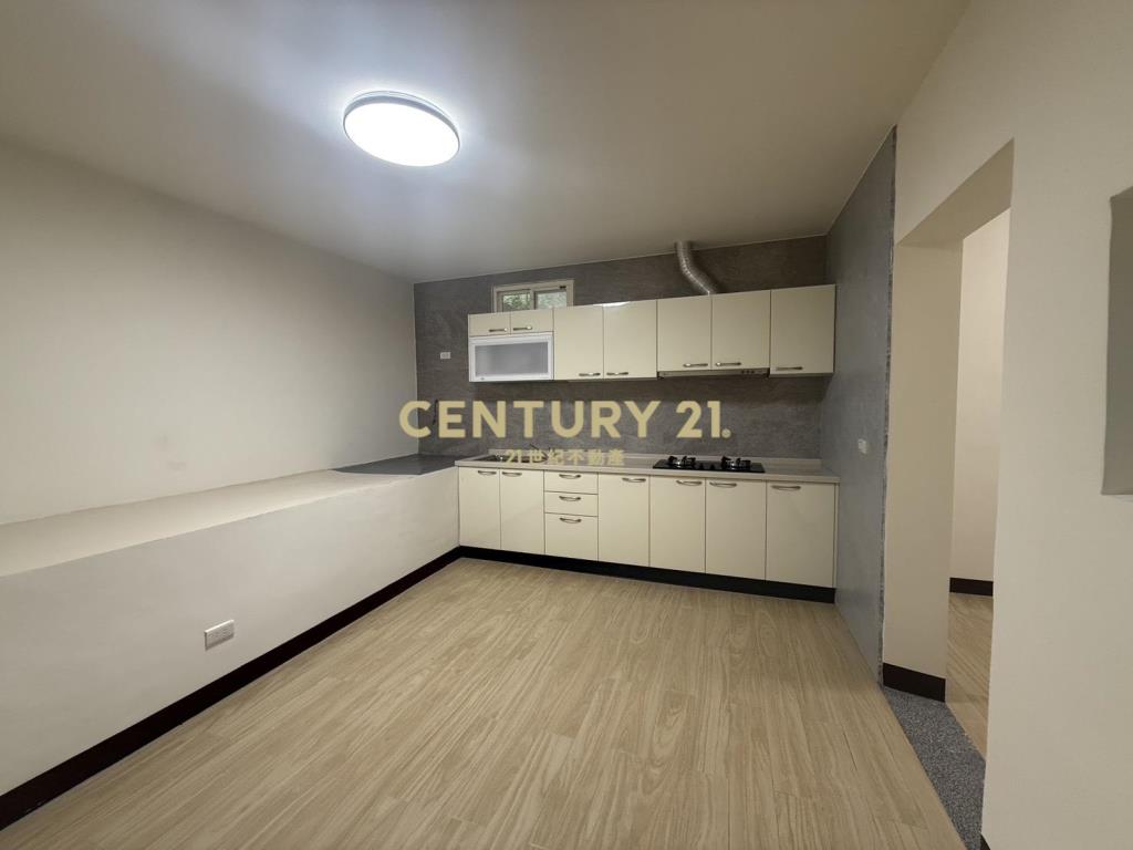 平鎮區家樂福透天