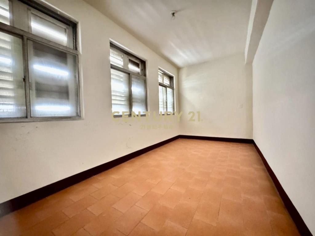 近水美國小低總價孝親房透天