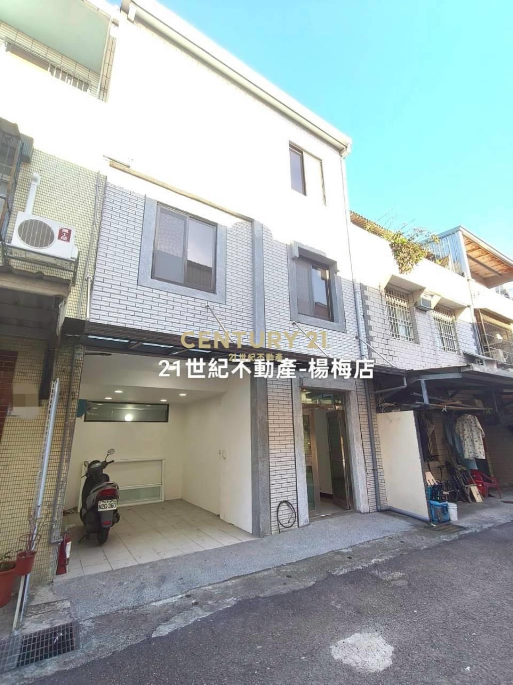 桃醫新屋🏠一樓車庫🚗孝親房透天