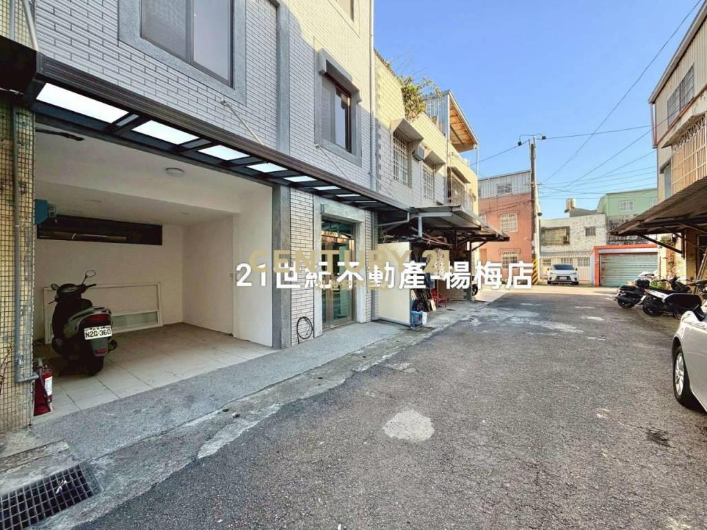 桃醫新屋🏠一樓車庫🚗孝親房透天