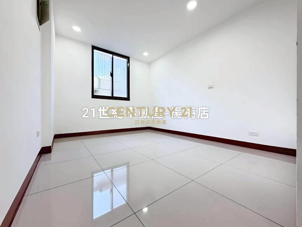 桃醫新屋🏠一樓車庫🚗孝親房透天