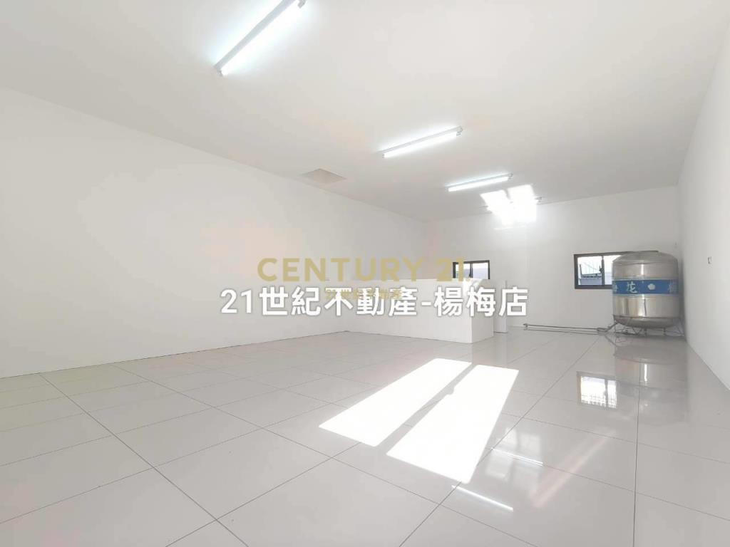 桃醫新屋🏠一樓車庫🚗孝親房透天