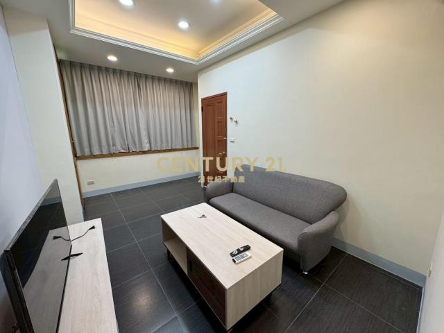 楊梅近省道收租7套房~屋齡新