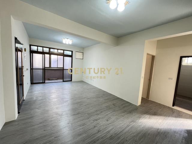 湖口西區電梯三房