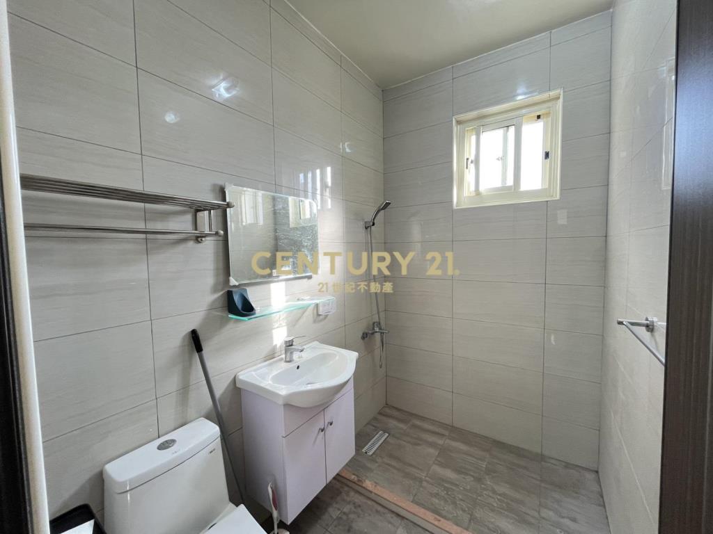 湖口西區電梯三房