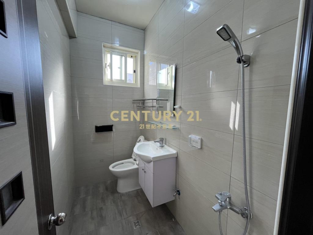 湖口西區電梯三房