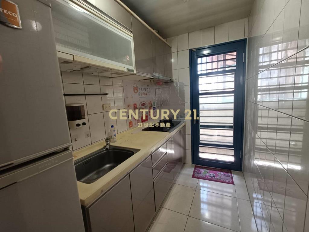 台北誠家超低公設採光方正2房