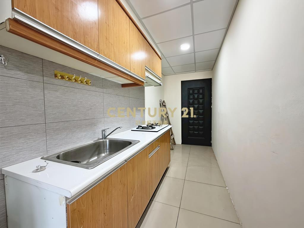 星巴克收租四套房🔥近丁丁、寶雅、全聯