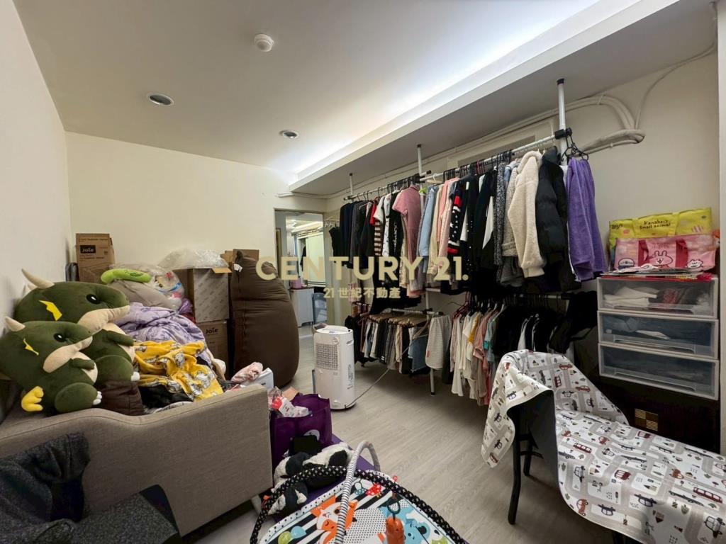 平鎮家樂福旁邊間美兩房