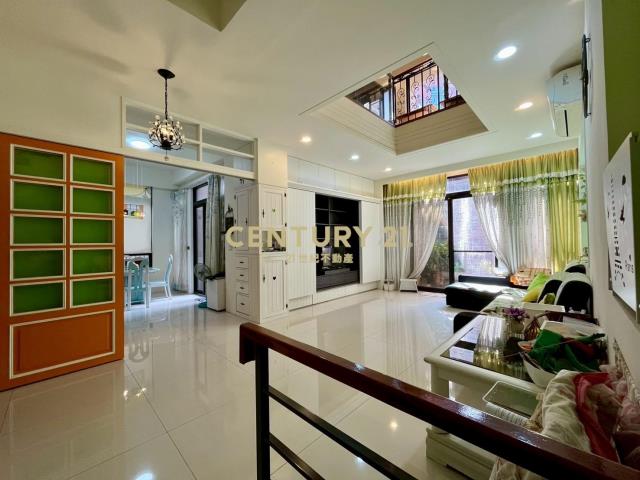 楊梅學區商圈挑高電梯豪墅