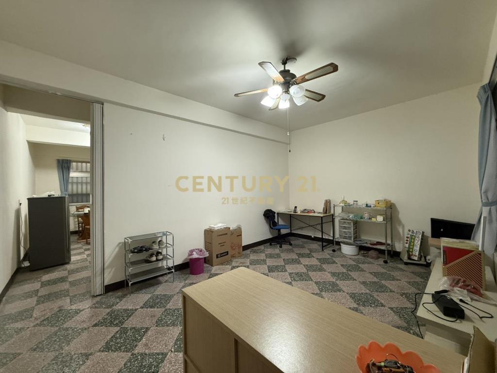 平鎮靜巷大面寬透天