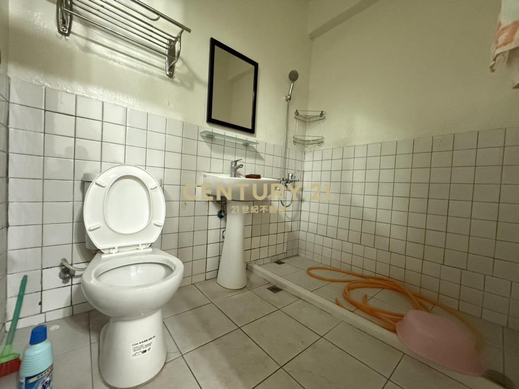 平鎮靜巷大面寬透天