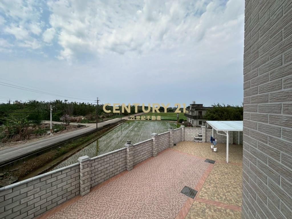 楊梅美墅-荷蘭小鎮邊間雙車位四套房