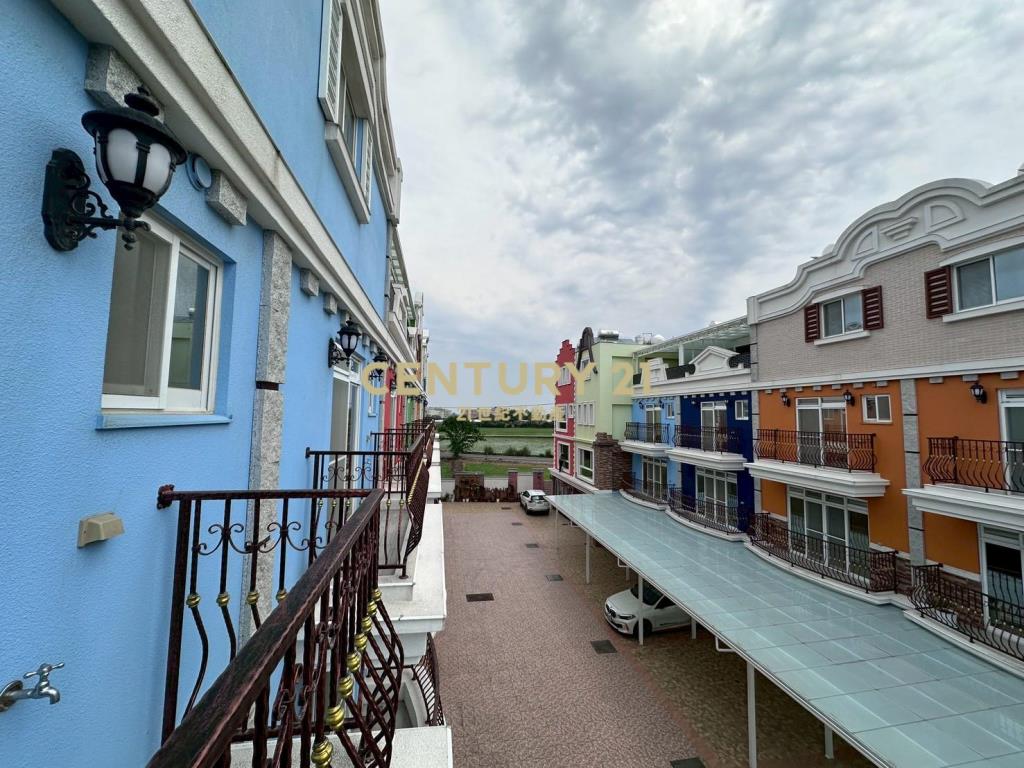 楊梅美墅-荷蘭小鎮邊間雙車位四套房