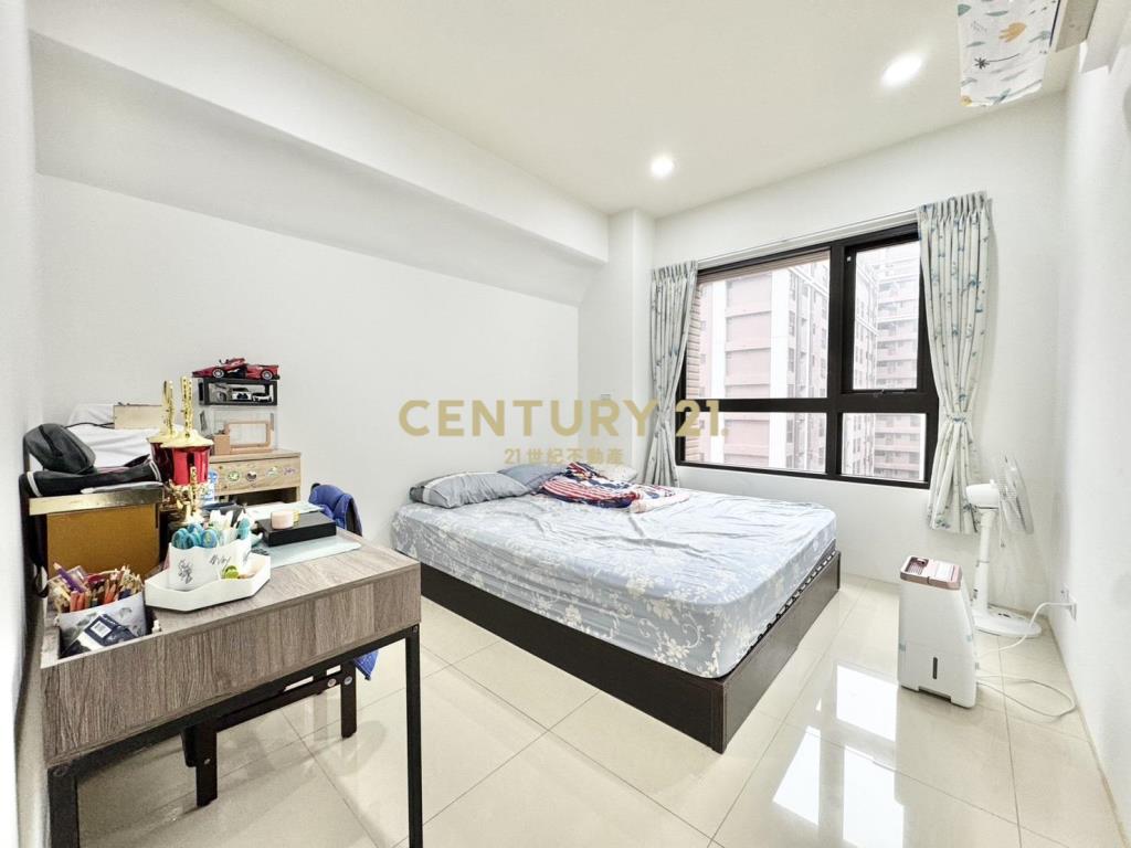 過嶺重劃區★三面採光★峰雲★四房車